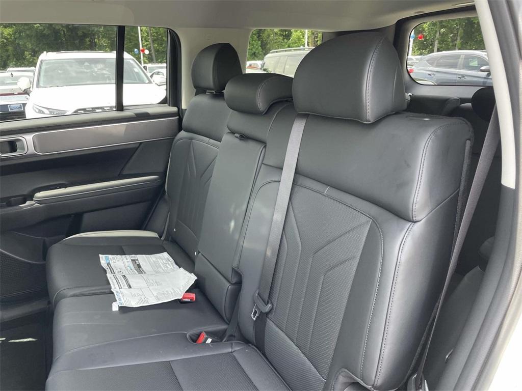 used 2025 Hyundai Santa Fe car, priced at $35,493