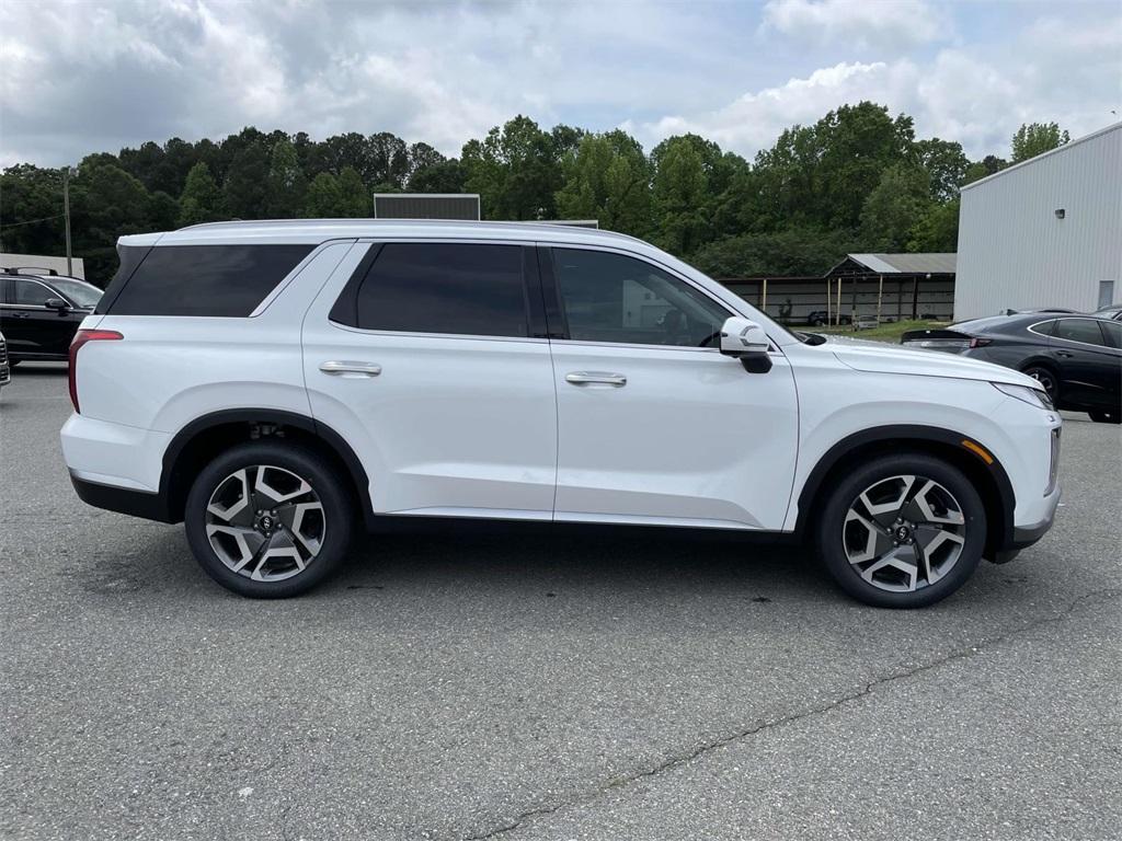 new 2025 Hyundai Palisade car, priced at $47,824