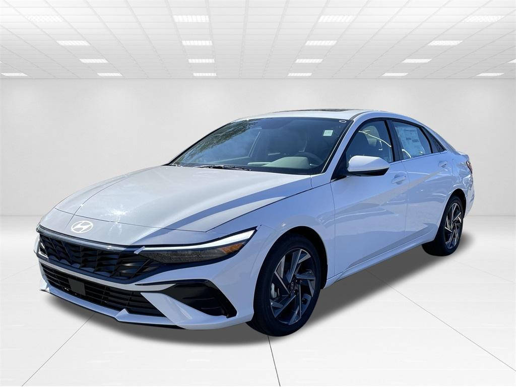 new 2025 Hyundai Elantra car, priced at $27,219