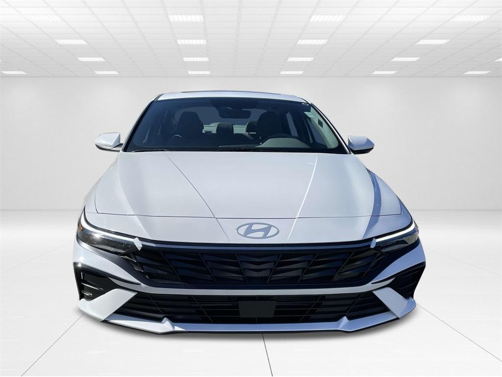 new 2025 Hyundai Elantra car, priced at $27,219