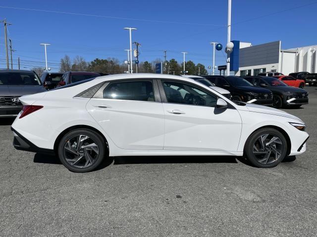 new 2025 Hyundai Elantra car, priced at $27,219