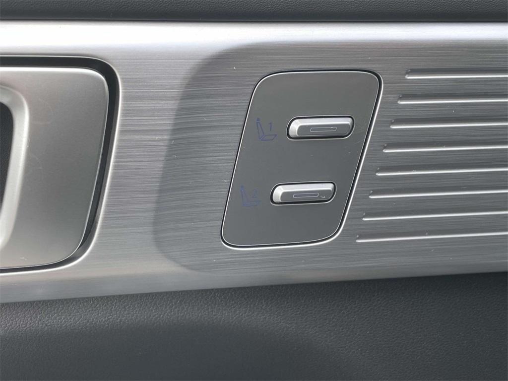 new 2025 Hyundai SANTA FE HEV car, priced at $44,147