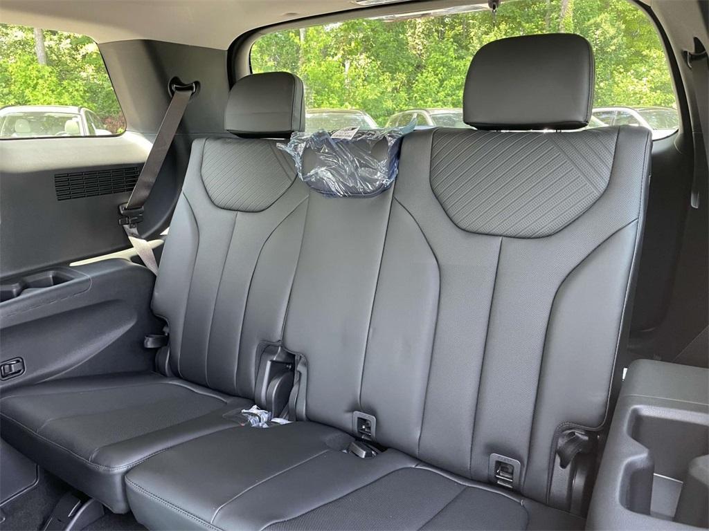 new 2025 Hyundai Palisade car, priced at $40,418
