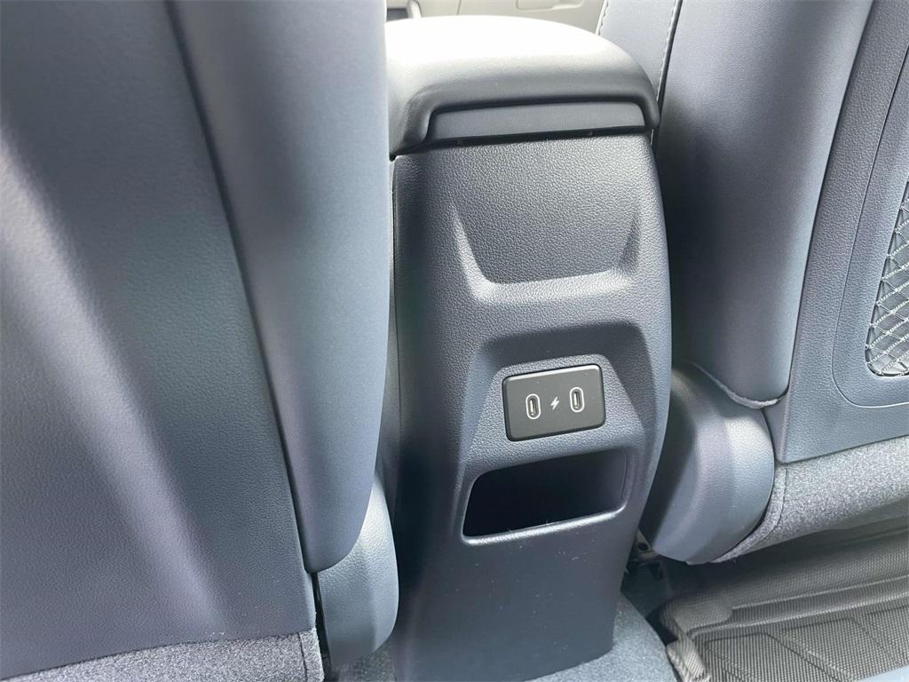 new 2025 Hyundai Venue car, priced at $24,456