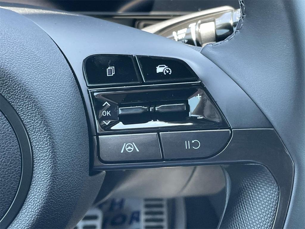 new 2025 Hyundai ELANTRA HEV car, priced at $26,648