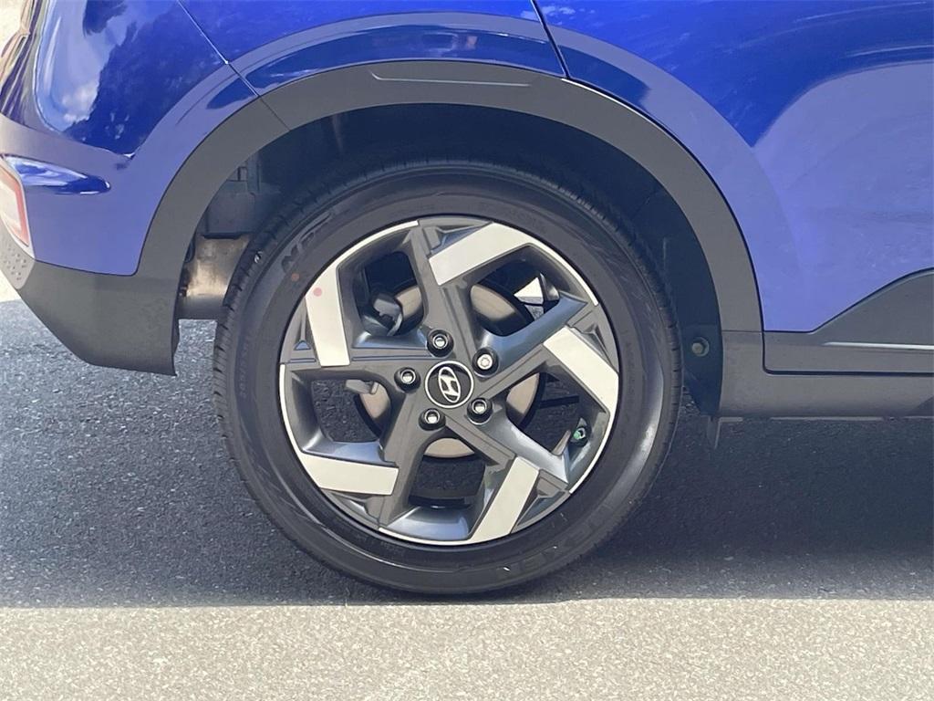 new 2025 Hyundai Venue car, priced at $23,862