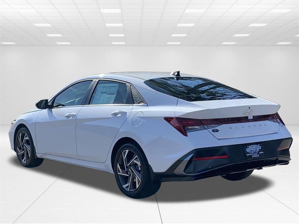 new 2025 Hyundai Elantra car, priced at $27,142