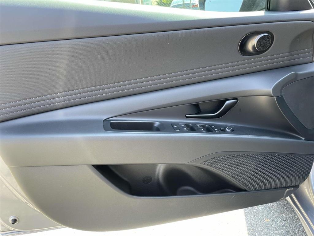 new 2025 Hyundai Elantra car, priced at $25,065
