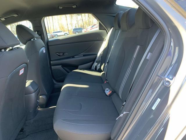 new 2025 Hyundai Elantra car, priced at $23,698
