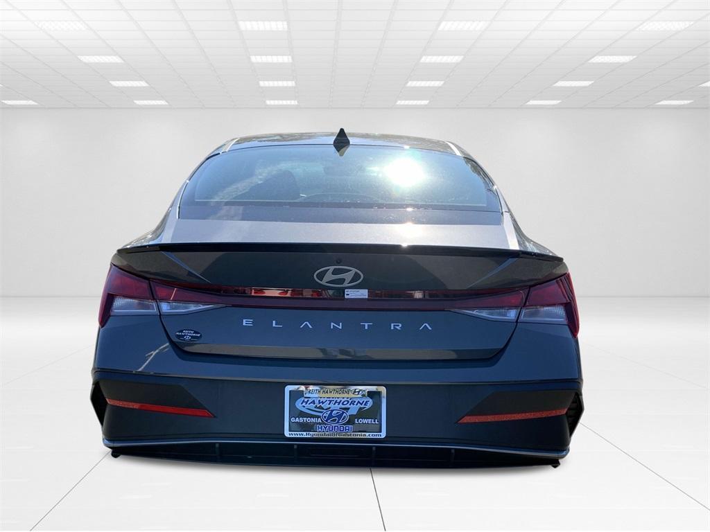 new 2025 Hyundai Elantra car, priced at $23,698