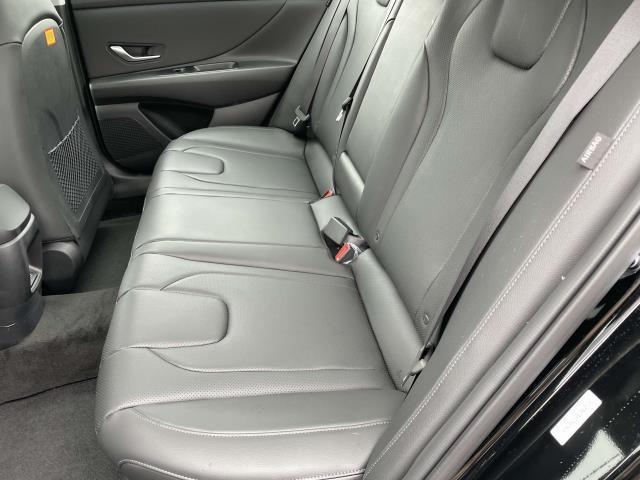 new 2025 Hyundai Elantra car, priced at $27,654