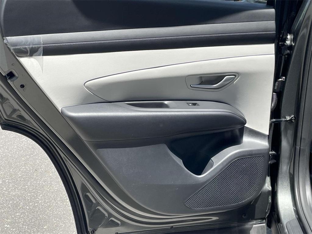 new 2025 Hyundai TUCSON Hybrid car, priced at $34,794