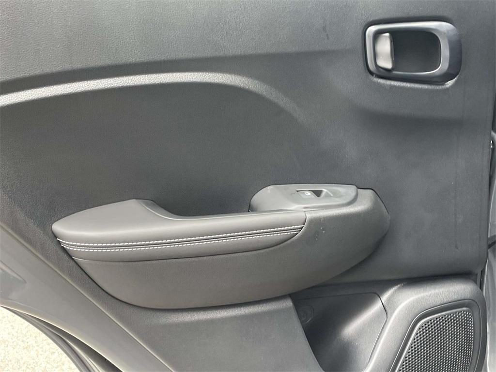 new 2025 Hyundai Venue car, priced at $22,322