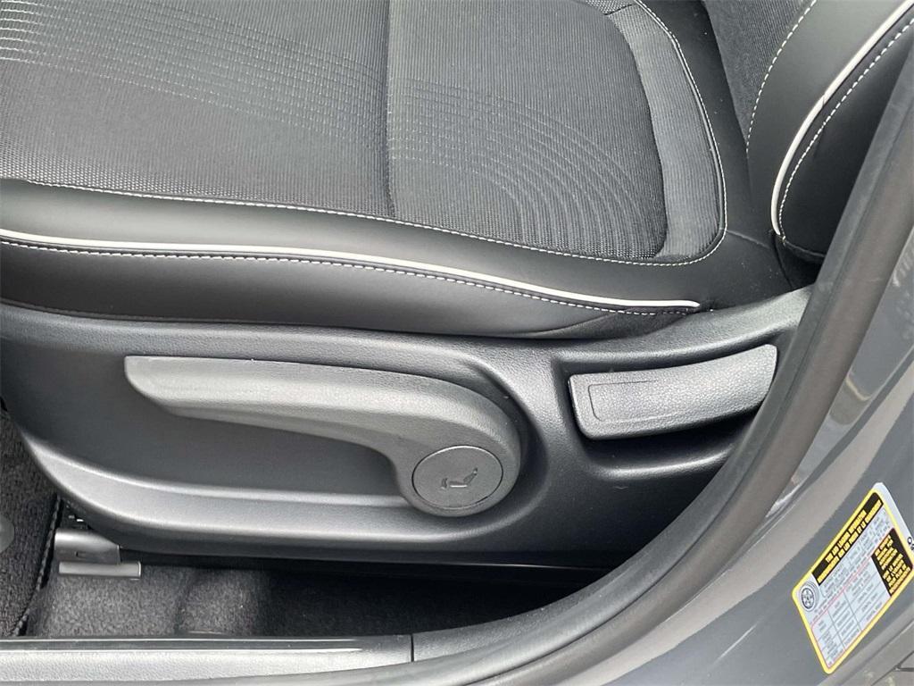 new 2025 Hyundai Venue car, priced at $22,322