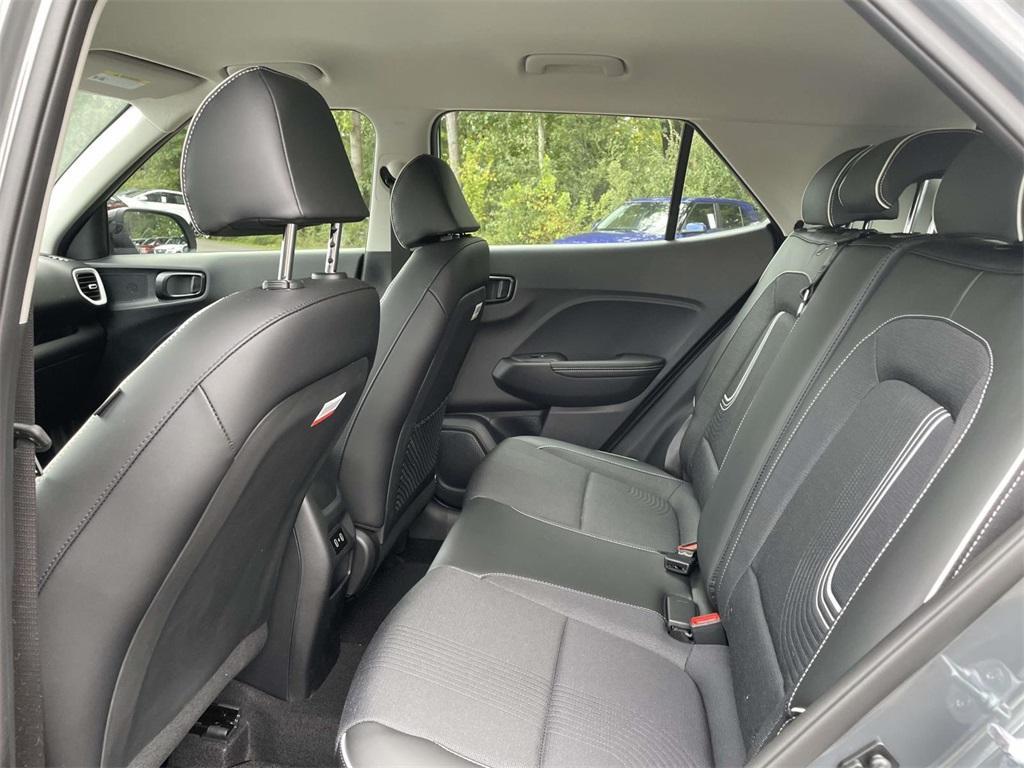 new 2025 Hyundai Venue car, priced at $22,322