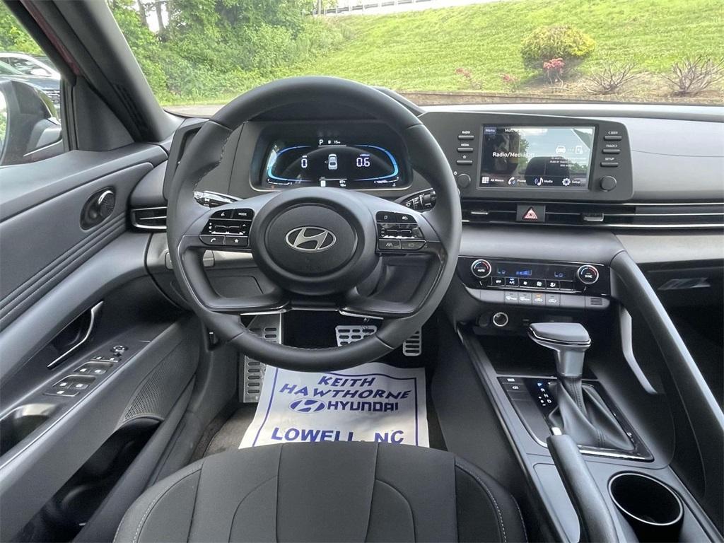 new 2025 Hyundai Elantra car, priced at $24,886