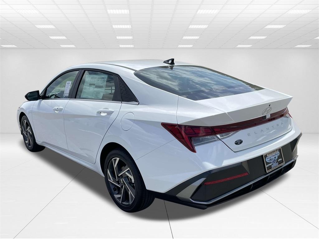 new 2025 Hyundai Elantra car, priced at $27,338