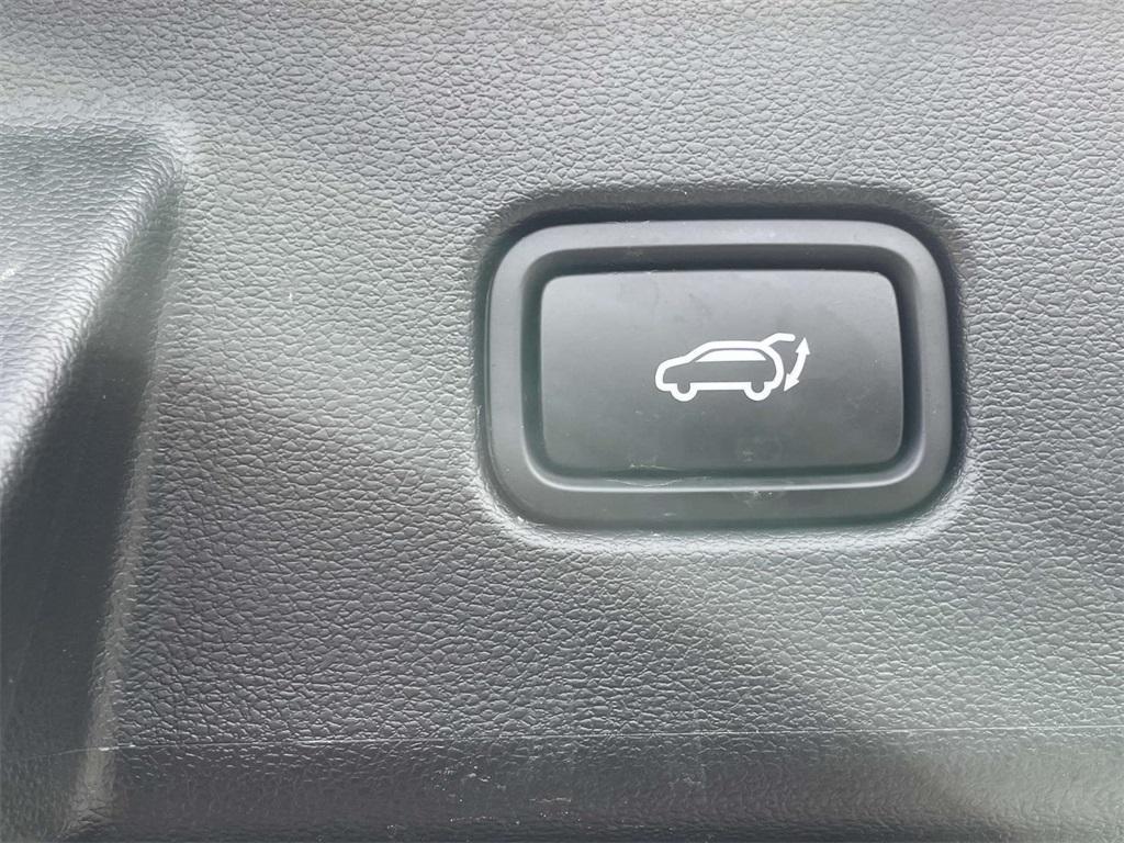 used 2025 Hyundai Tucson car, priced at $28,899