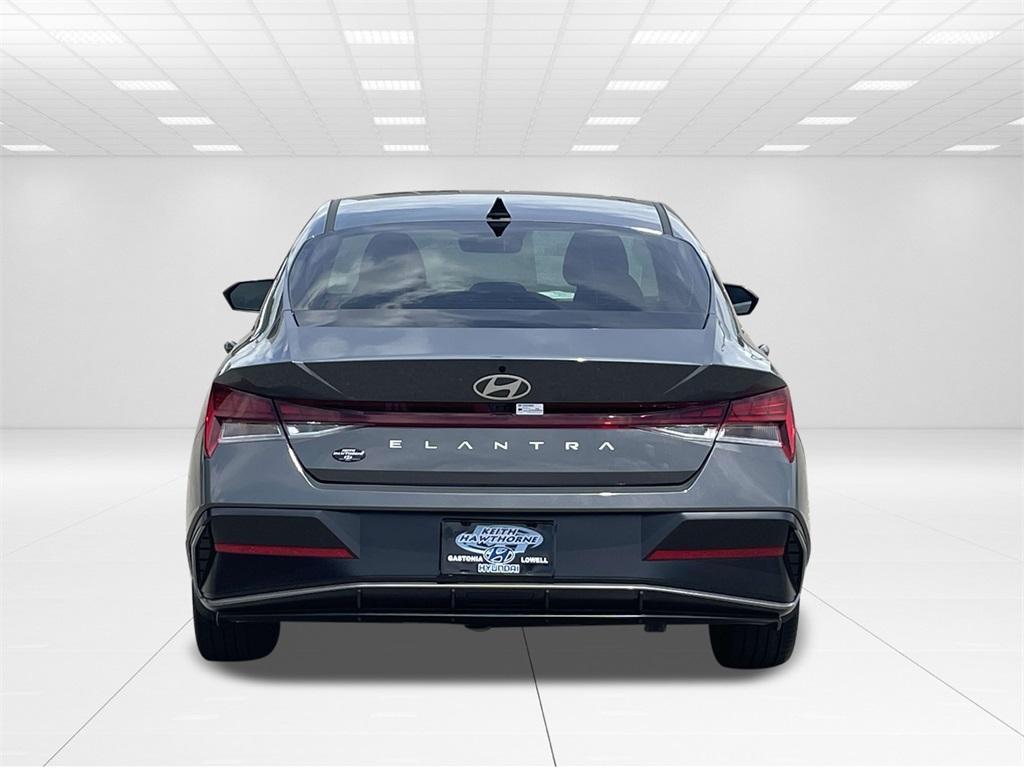new 2025 Hyundai Elantra car, priced at $26,846