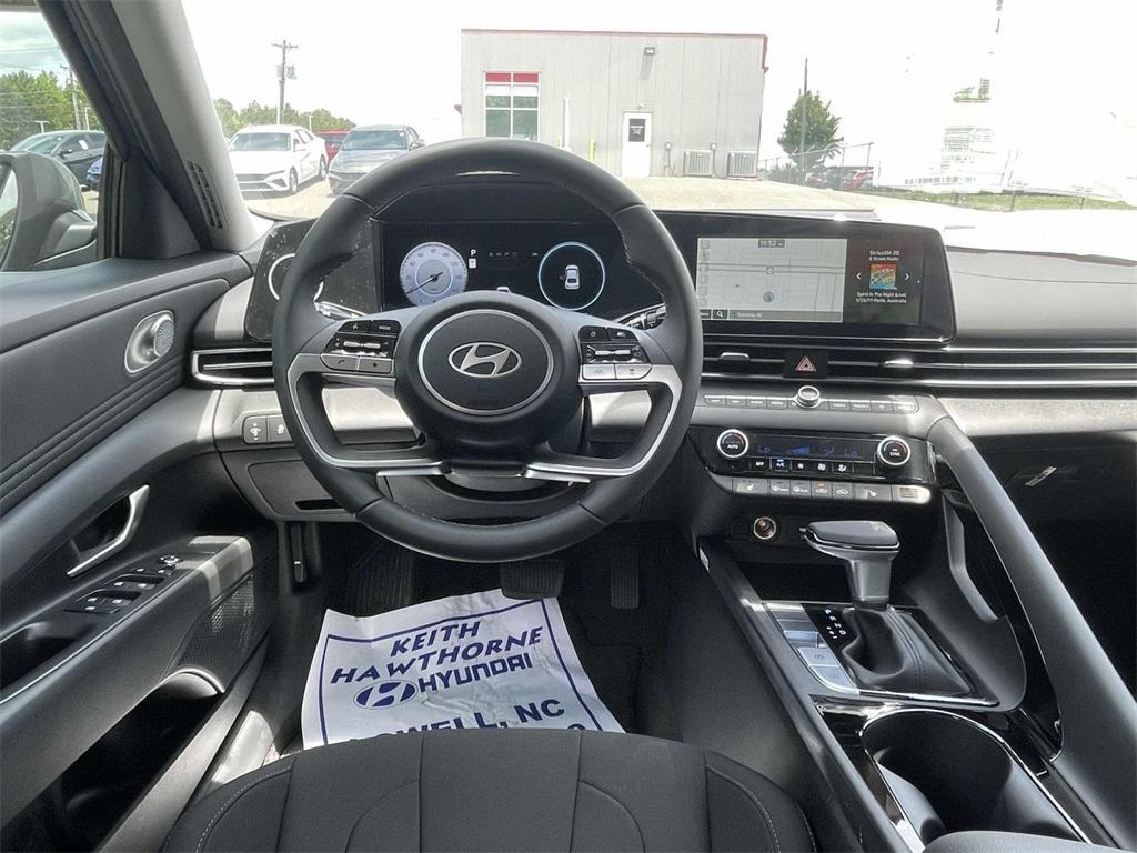 new 2025 Hyundai Elantra car, priced at $26,846