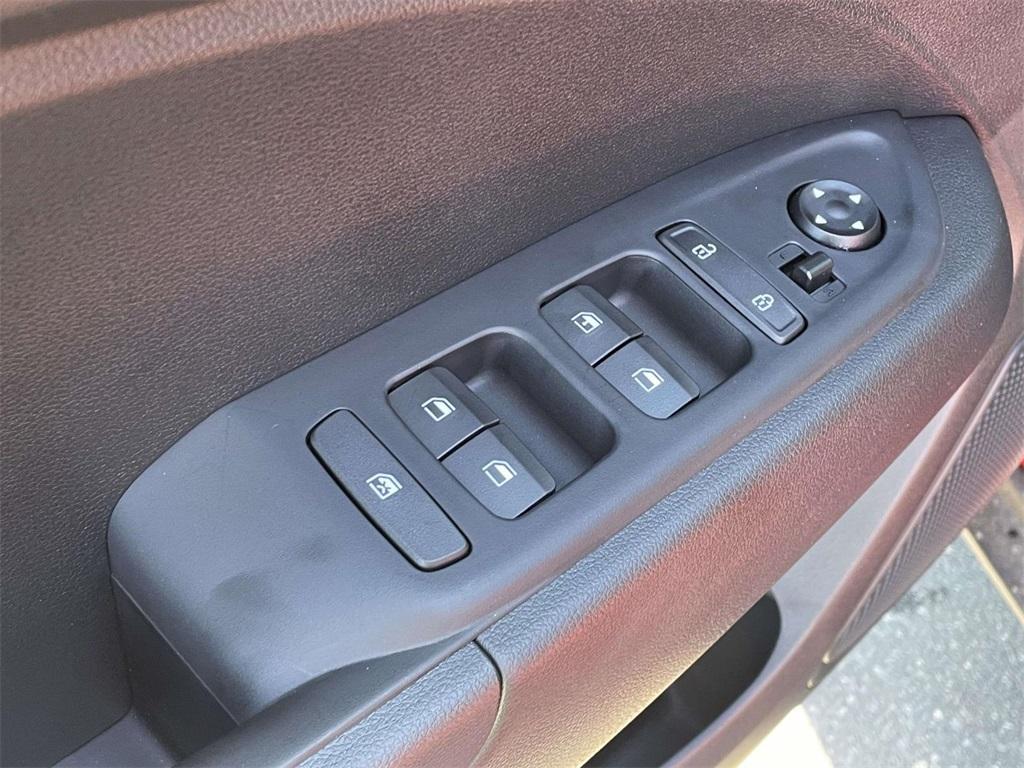 new 2026 Hyundai Venue car, priced at $22,908