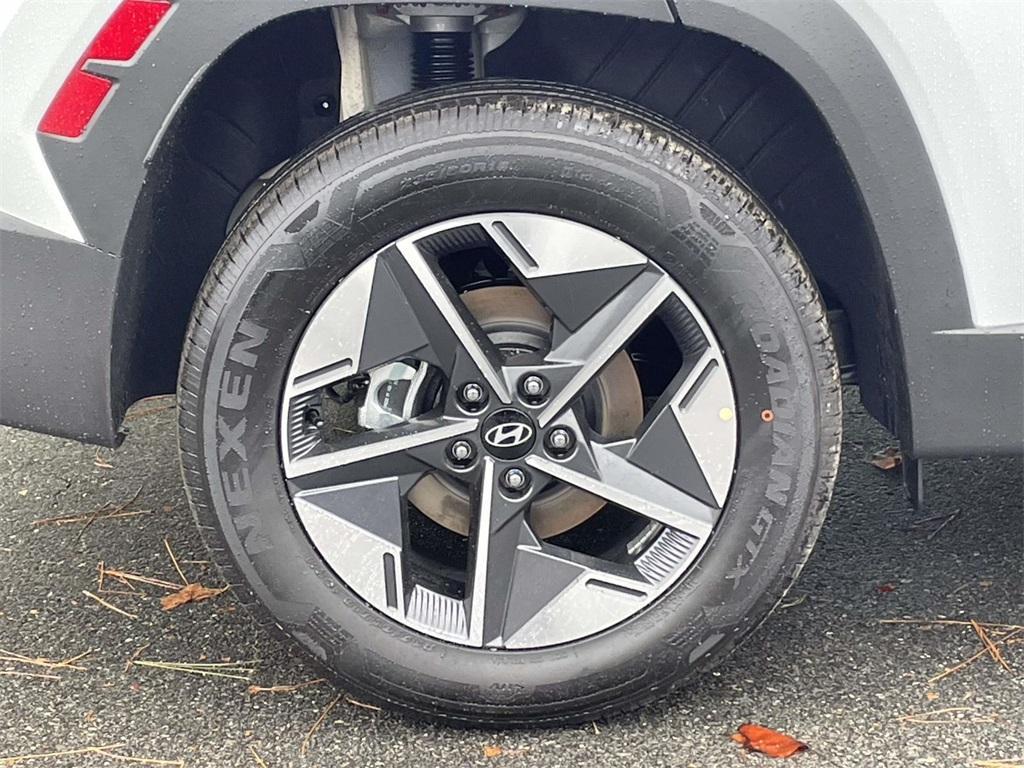 new 2026 Hyundai TUCSON Hybrid car, priced at $35,898