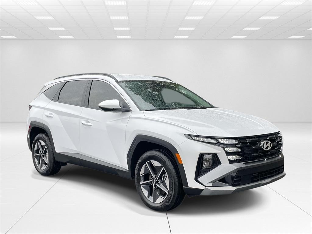 new 2026 Hyundai TUCSON Hybrid car, priced at $35,898