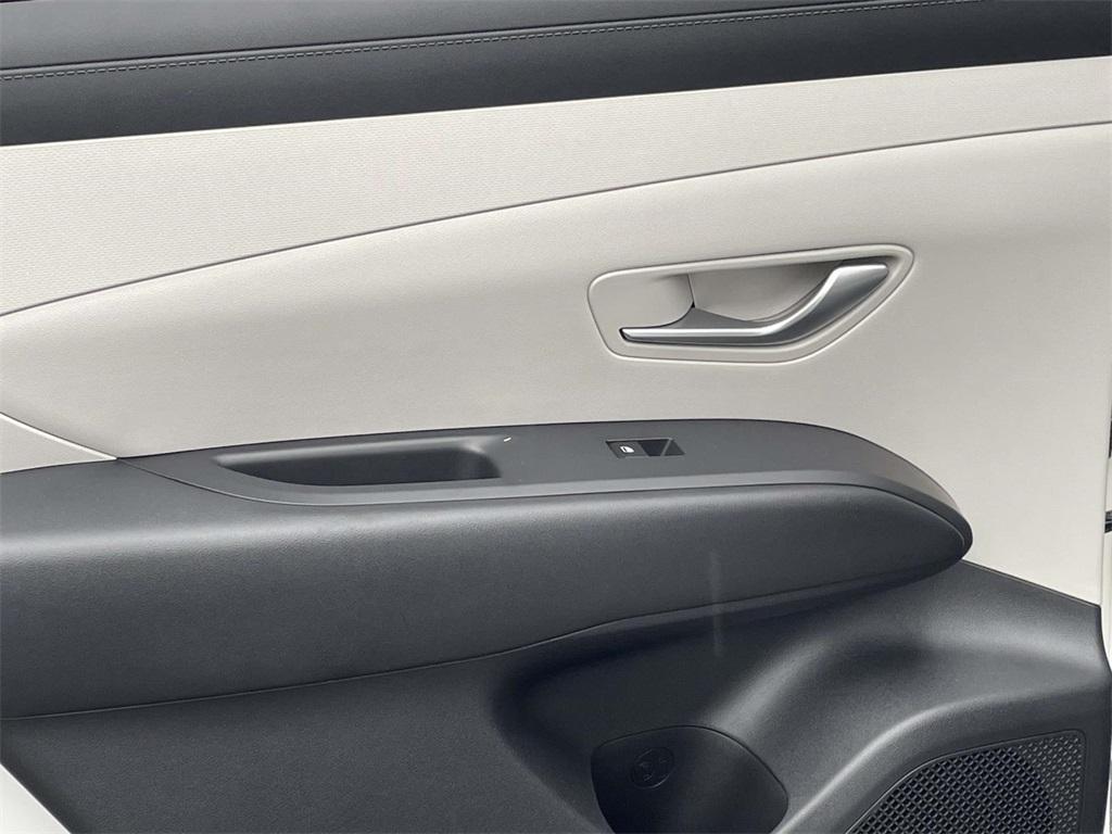 new 2026 Hyundai TUCSON Hybrid car, priced at $35,898