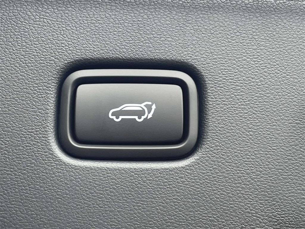 new 2026 Hyundai TUCSON Hybrid car, priced at $35,898