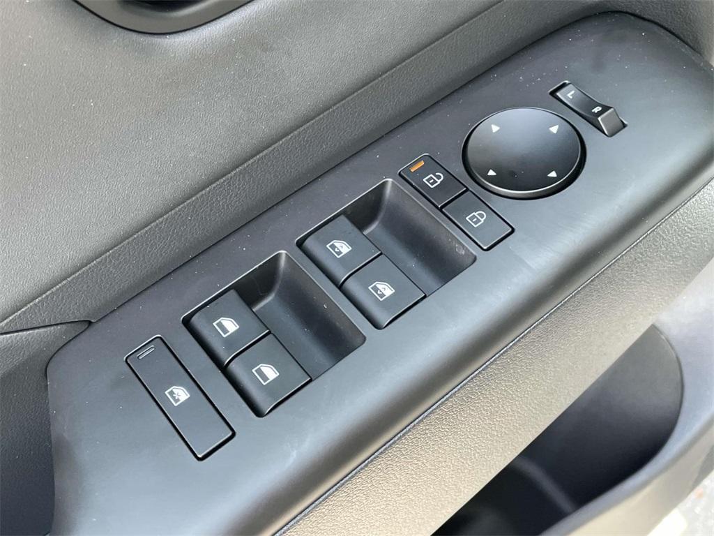 new 2025 Hyundai Kona car, priced at $31,549