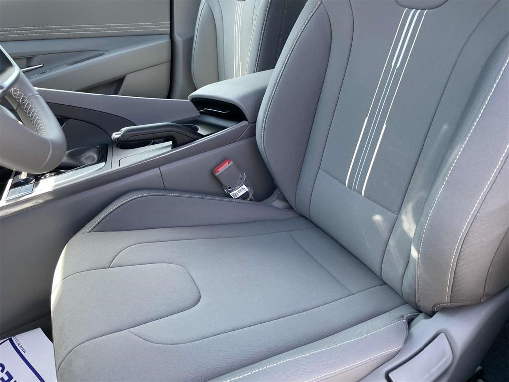 new 2025 Hyundai Elantra car, priced at $24,237