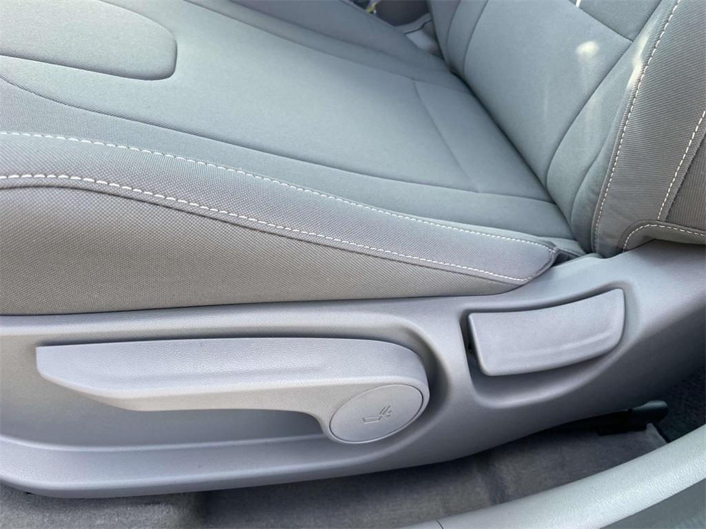 new 2025 Hyundai Elantra car, priced at $24,237