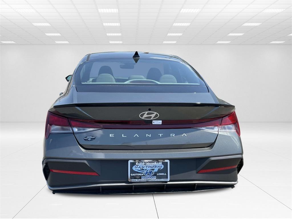 new 2025 Hyundai Elantra car, priced at $24,237