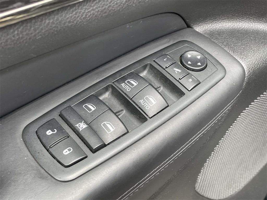used 2020 Jeep Grand Cherokee car, priced at $23,877