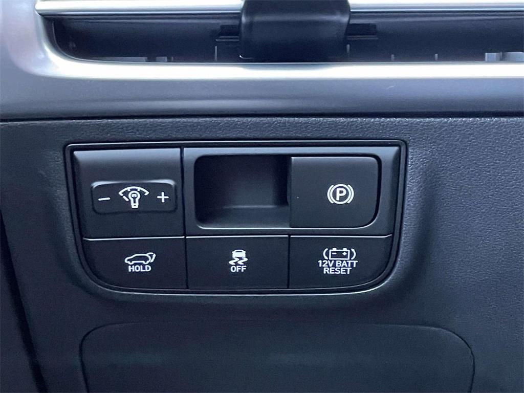 new 2025 Hyundai TUCSON Hybrid car, priced at $44,490