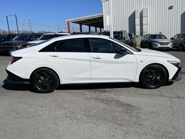 new 2025 Hyundai Elantra car, priced at $30,390