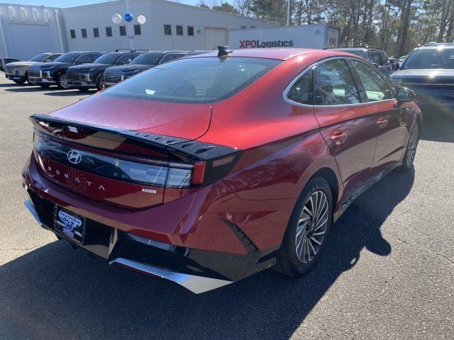 new 2025 Hyundai Sonata Hybrid car, priced at $32,860