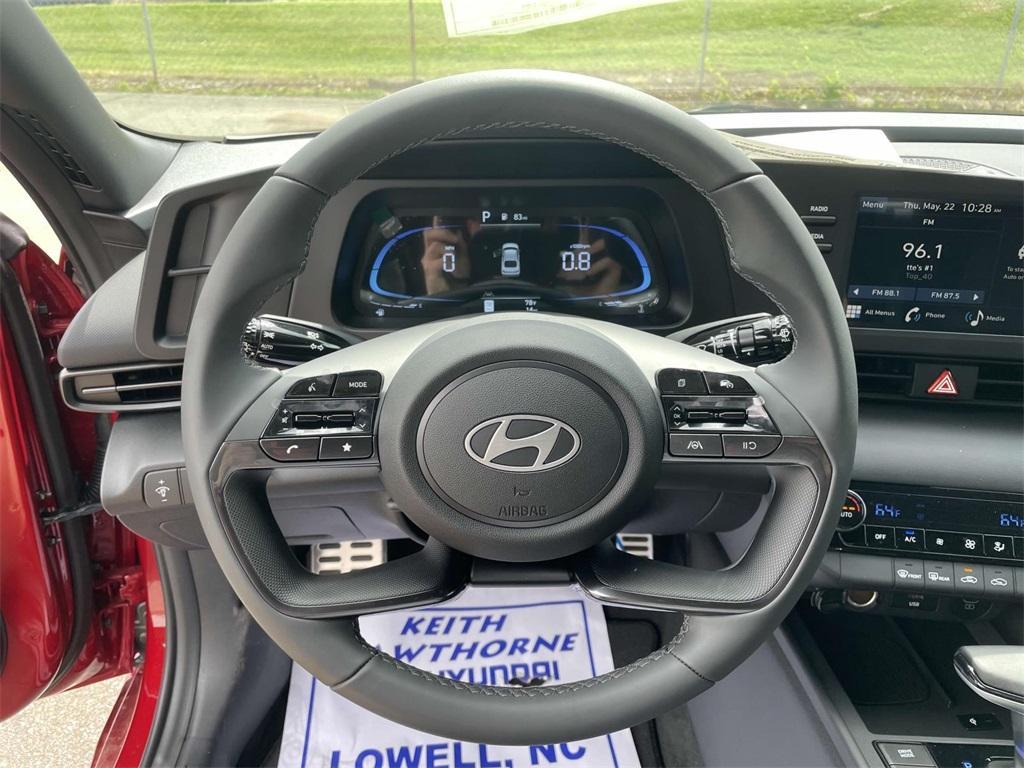 new 2025 Hyundai Elantra car, priced at $24,647