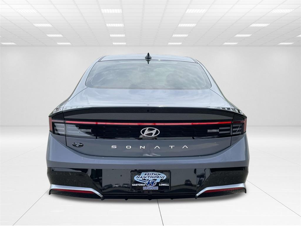 new 2025 Hyundai Sonata car, priced at $28,804