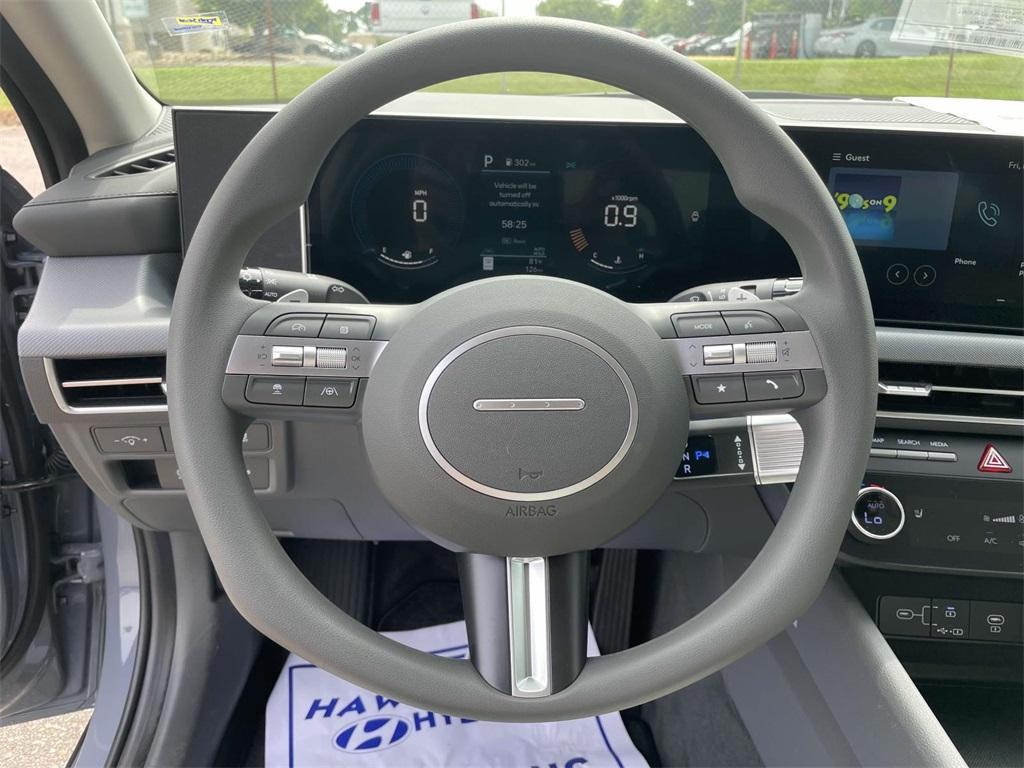 new 2025 Hyundai Sonata car, priced at $28,804