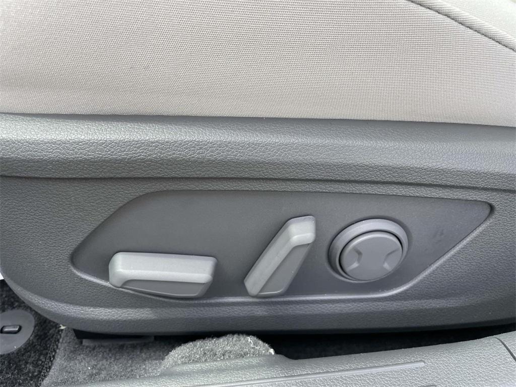 new 2025 Hyundai Sonata car, priced at $28,804