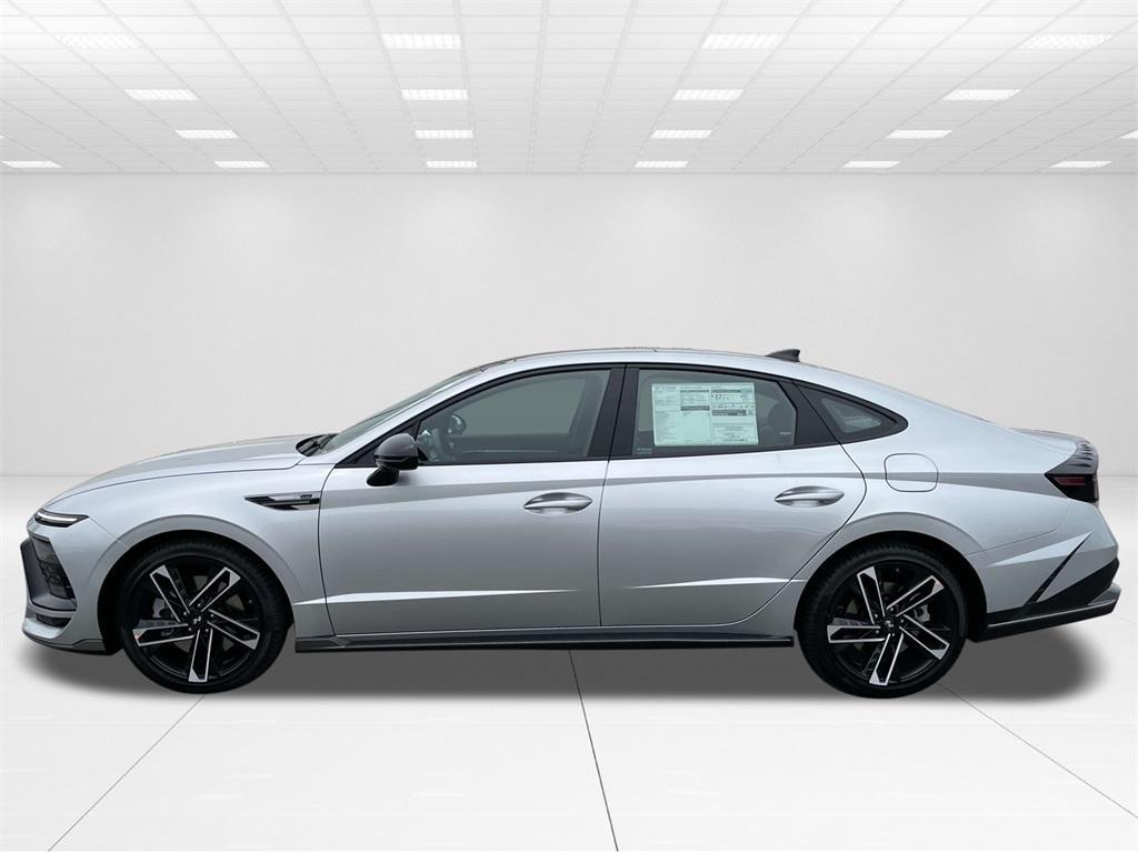 new 2025 Hyundai Sonata car, priced at $35,904
