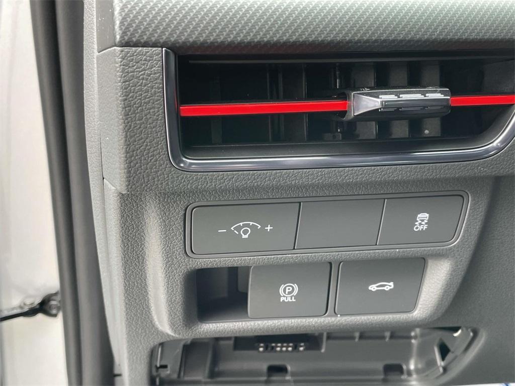 new 2025 Hyundai Sonata car, priced at $35,904