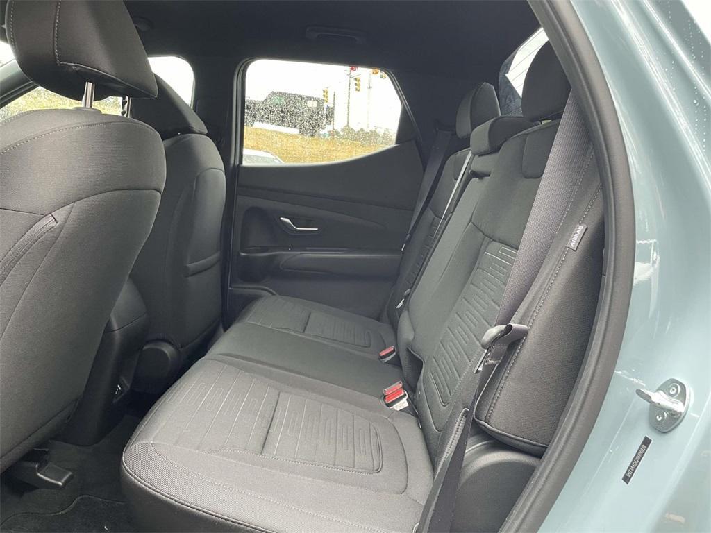 used 2025 Hyundai SANTA CRUZ car, priced at $28,260