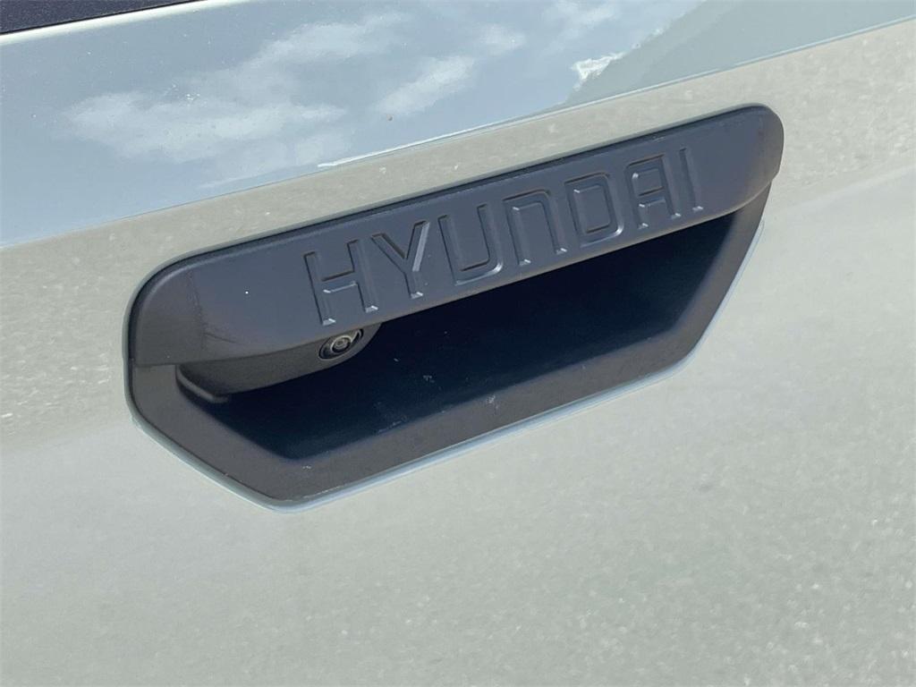 new 2025 Hyundai SANTA CRUZ car, priced at $32,672