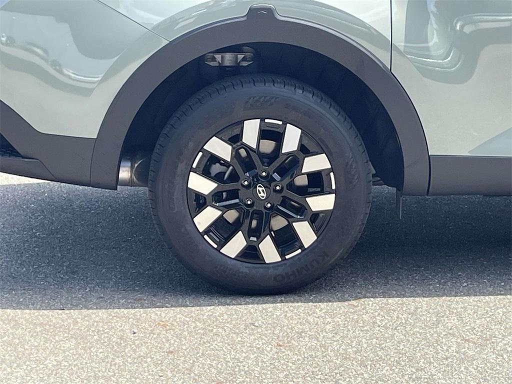 new 2025 Hyundai SANTA CRUZ car, priced at $32,672