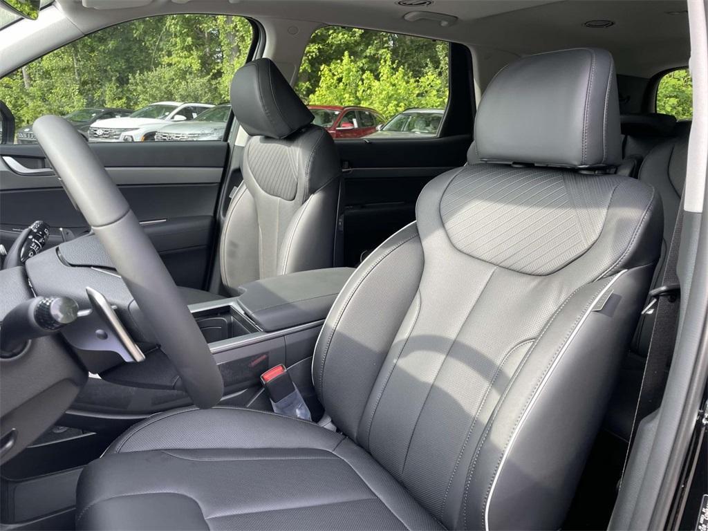 new 2025 Hyundai Palisade car, priced at $45,721