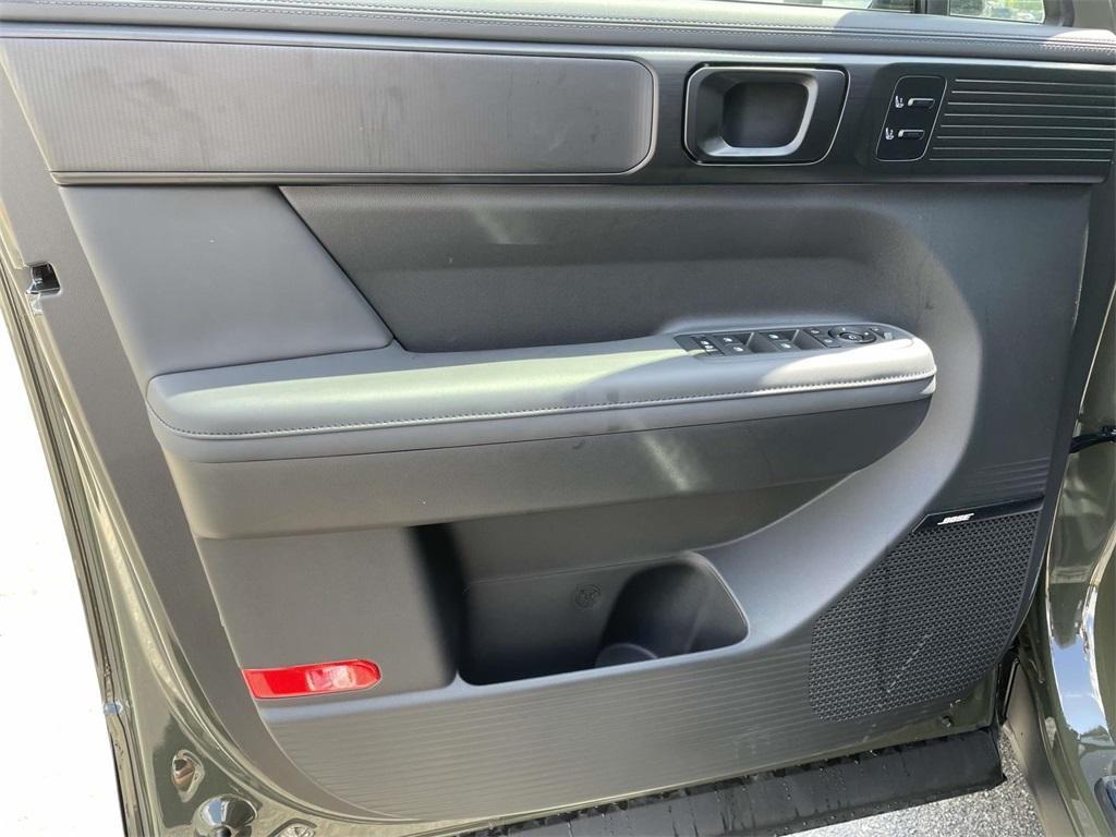 new 2025 Hyundai SANTA FE HEV car, priced at $49,162