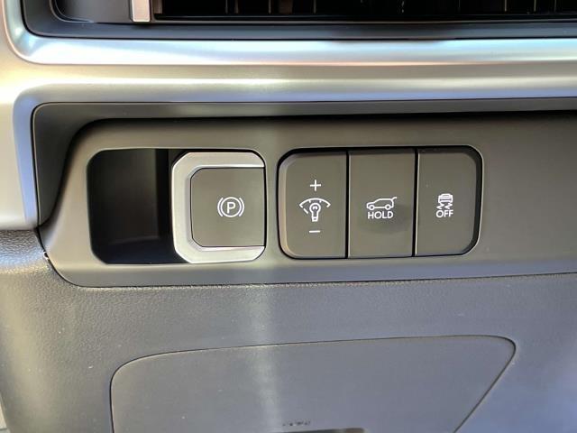 new 2025 Hyundai Santa Fe car, priced at $40,064