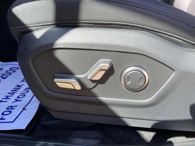 new 2025 Hyundai Santa Fe car, priced at $40,064